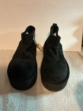 Madden NYC Women’s Ankle Boots Suede SZ 7 Slip On Black NWT